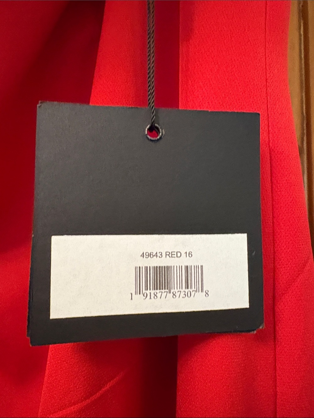 Mac Douggal Off The Shoulder Ruffle Detail Column Gown-Red Size 16 Style 49643 - Picture 4 of 7